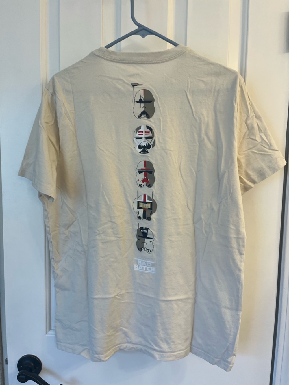 GAP Star Wars Bad Batch Short Sleeve Tee in Light Beige size large - Picture 4 of 6